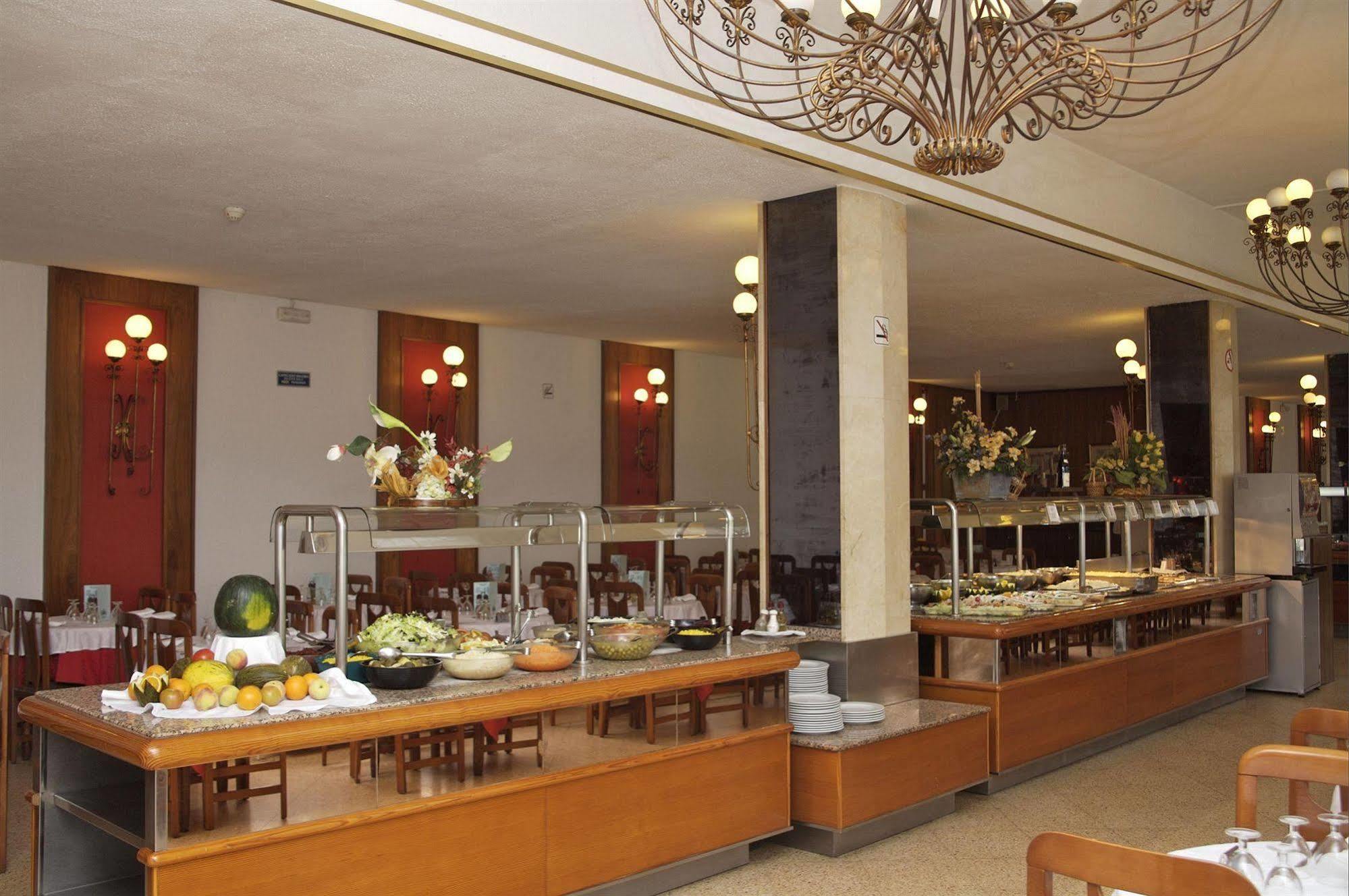 Terramar Hotel Calella Restoran gambar